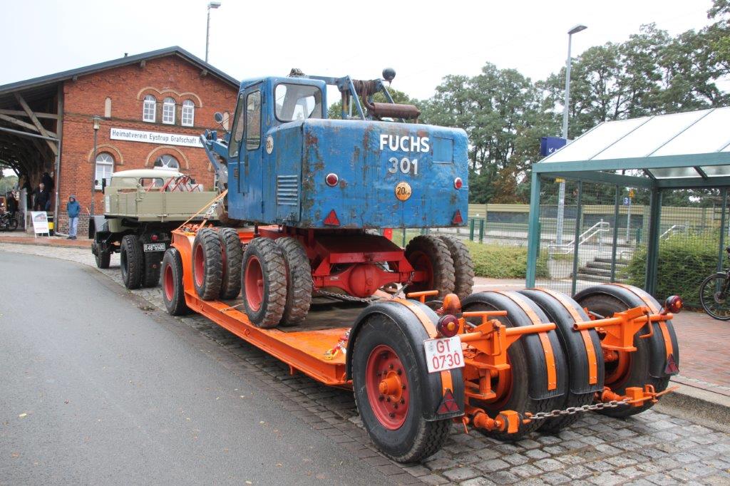 Tieflader Abfahrt